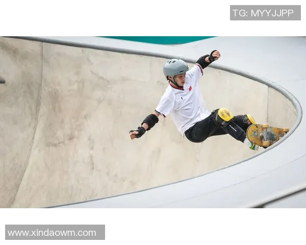 杭州滑板队与武汉滑板队赛后复盘团队协作的精彩瞬间与经验分享